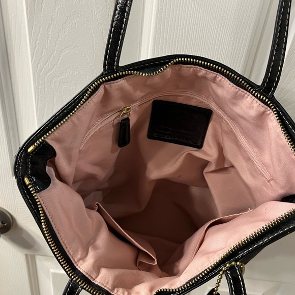 Coach Brown/Black Signature Canvas & Patent Leather Tote F 20018 - Picture 9 of 15